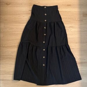 Elegant Black Tiered Maxi Skirt